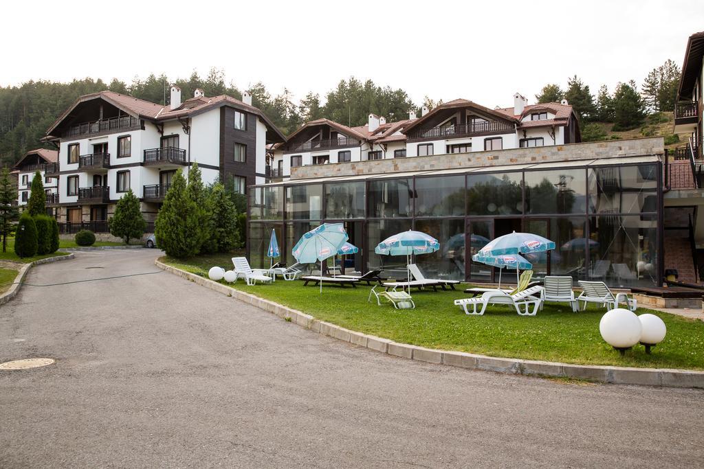 Three Mountains Penthouse Apartment 647 Razlog Bagian luar foto